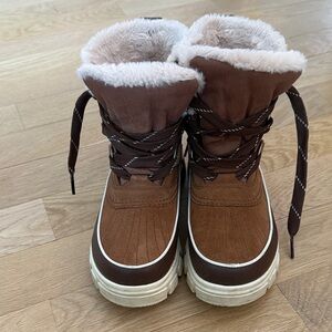 Sorel Women’s Tivoli Waterproof Boots